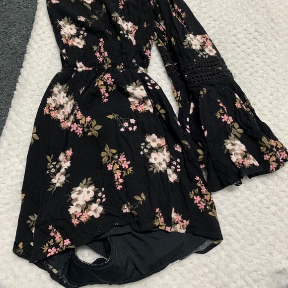 Floral romper - Picture 2 of 3